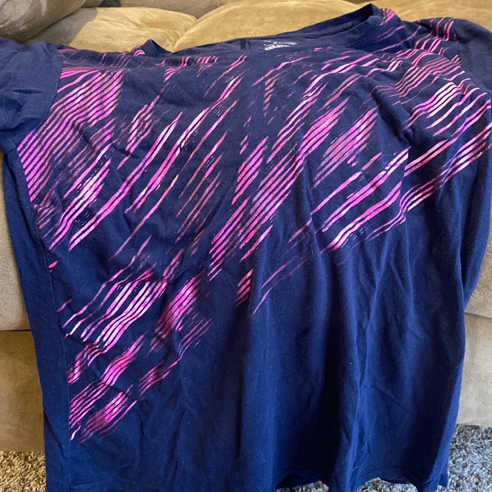 Athletic t shirt